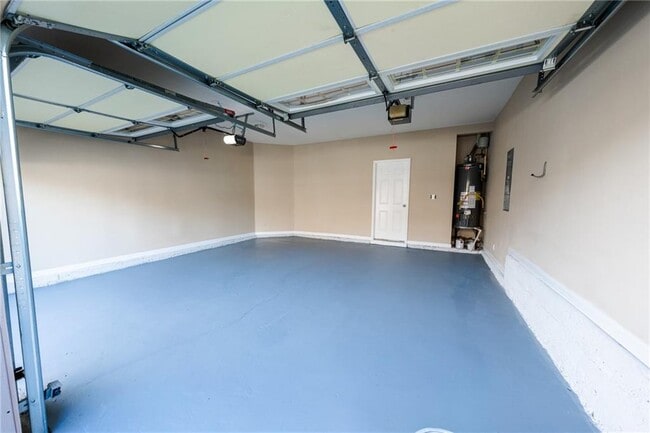 Building Photo - 4995 Berkeley Oak Dr