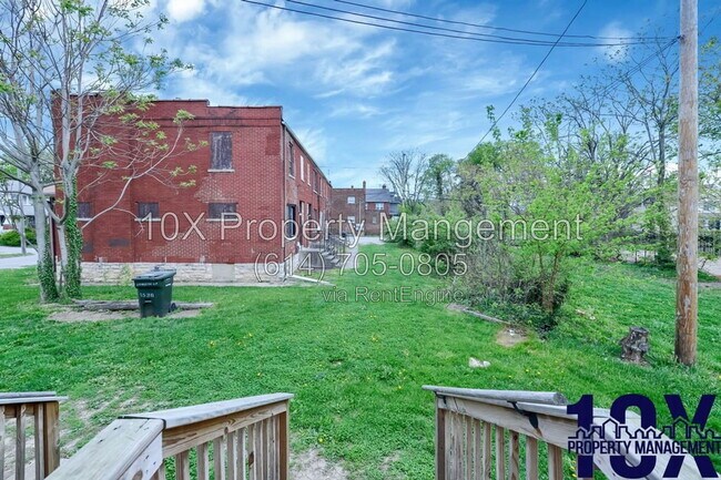 Building Photo - 1536 E Livingston Ave