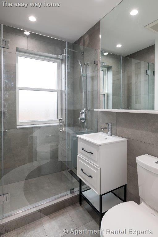 Building Photo - 123 Highland Ave