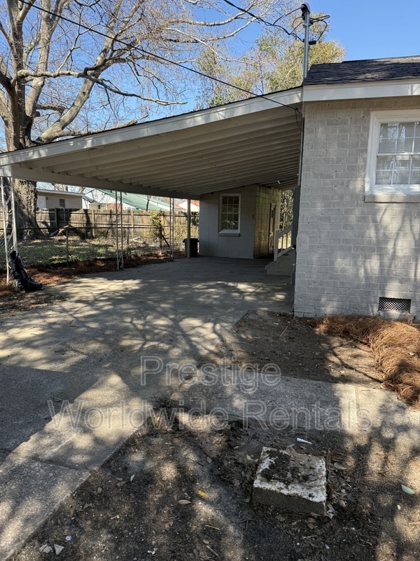 Building Photo - 3115 Meade St