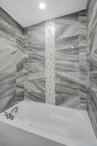 Building Photo - 1635 N Federal Hwy