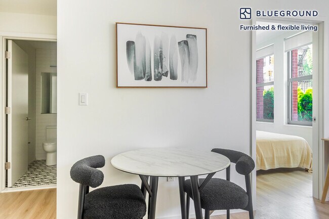 Building Photo - 955 Sterling Pl