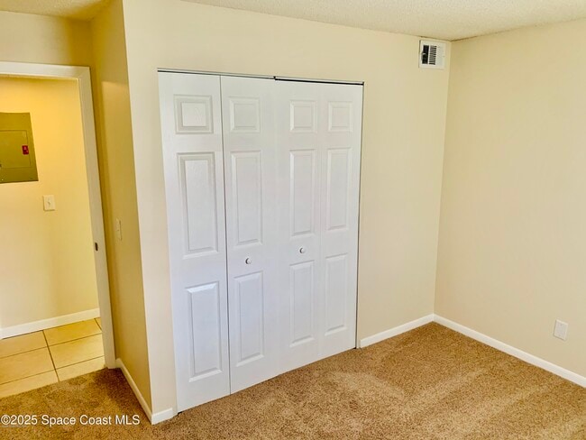 Building Photo - 1648 Sunny Brook Ln