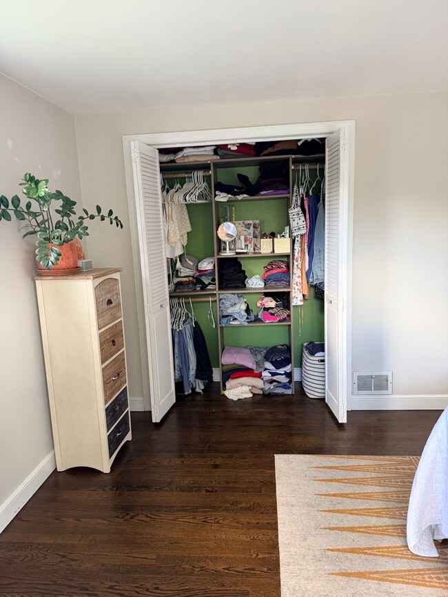 Building Photo - 6 Eagle Rd