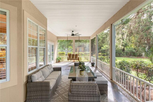 Building Photo - 111 Chinquapin Dr