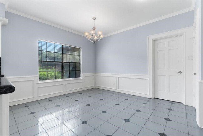 Building Photo - 6803 Walton Heath Dr