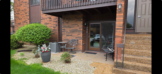 Building Photo - 2023 45th St