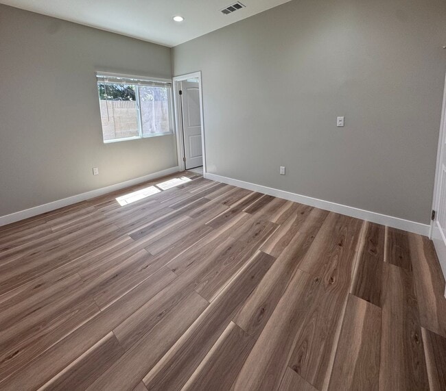 Building Photo - ADU Fountain Valley