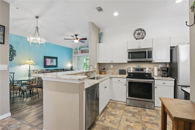 Primary Photo - 15430 Bellamar Cir