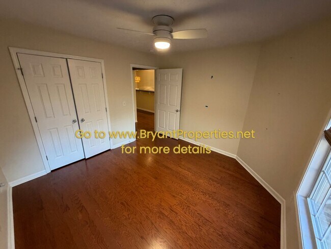 Building Photo - 395 Devon Chase Hill