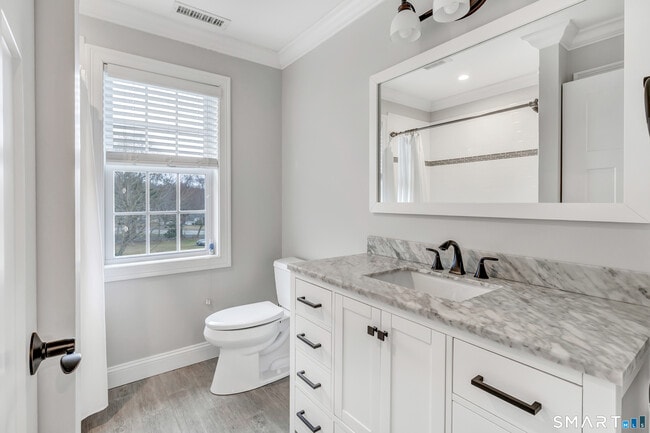 Building Photo - 44 Morehouse Hwy