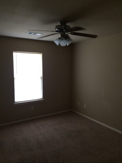 Building Photo - 1307B-1307B Clinic Ln