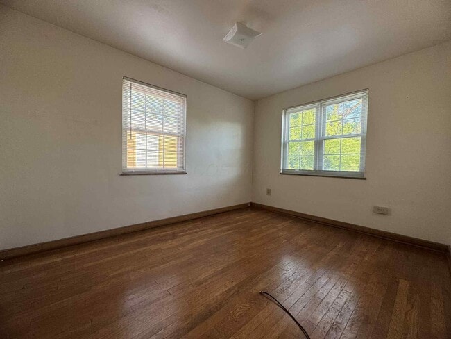 Building Photo - 2021 Harwitch Rd