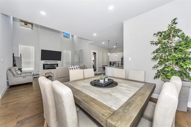 Building Photo - 467 Chambers Pl