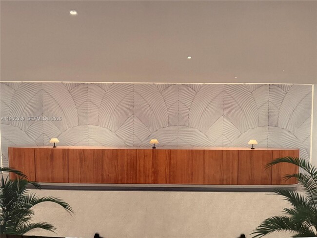 Building Photo - 5555 Collins Ave