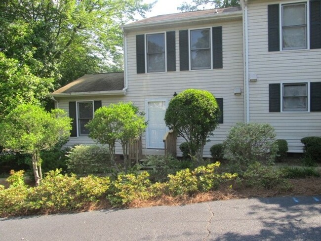 Primary Photo - Chapel Hill / Weatherstone Townhouse AVAIL...