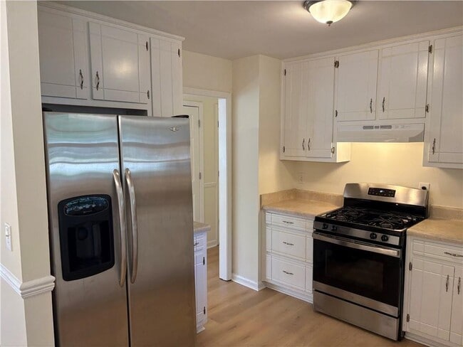 Building Photo - 1045 Coker Cir NW