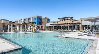 Building Photo - 11850 W Fillmore St