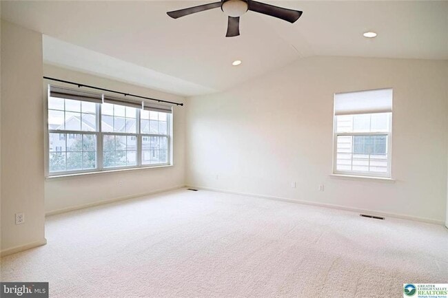 Building Photo - 339 Pennycress Rd