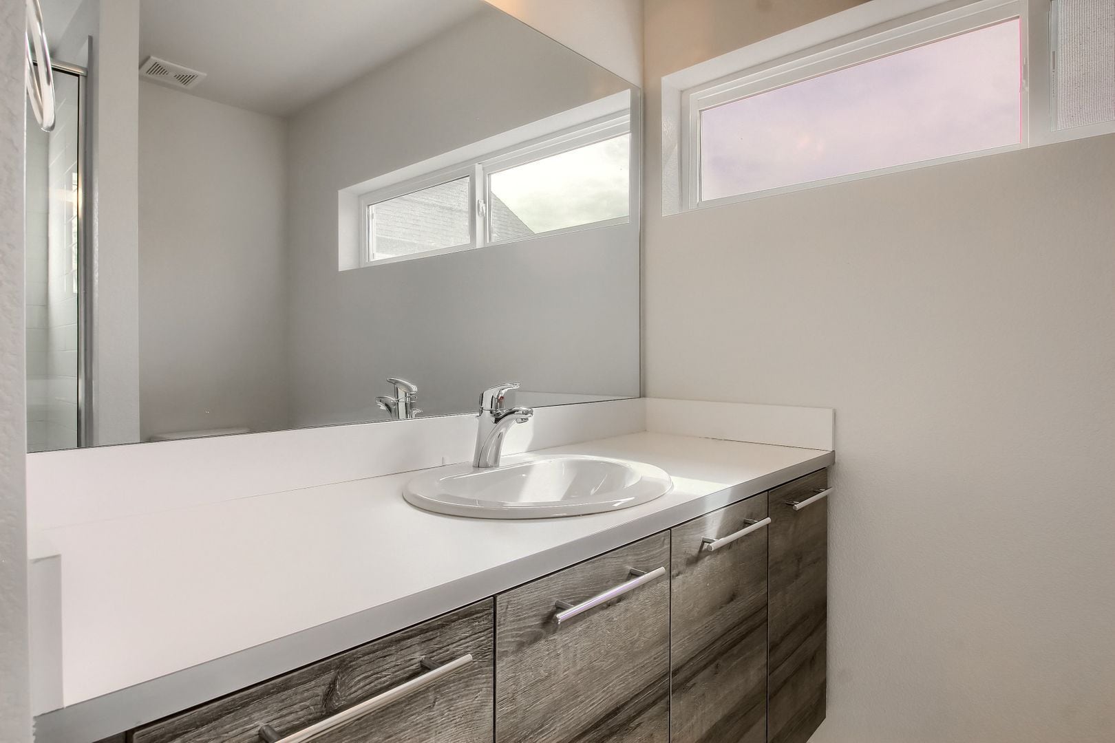 Building Photo - 1018 Depew St