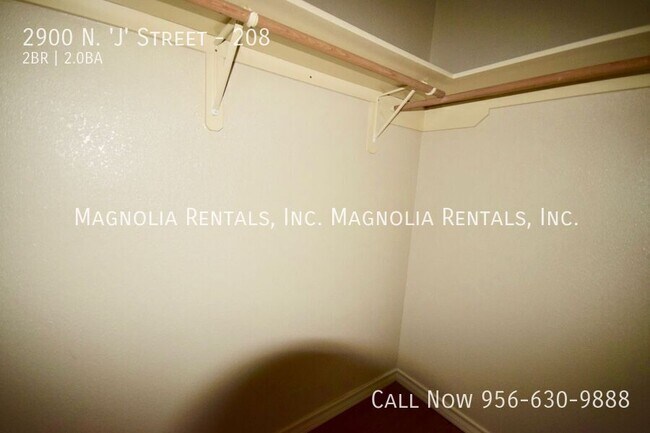 Building Photo - 2900 N " J " St