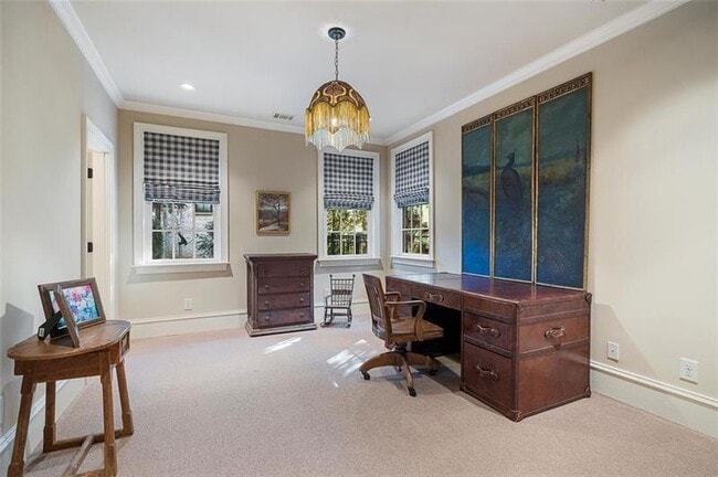 Building Photo - 5000 Long Island Dr