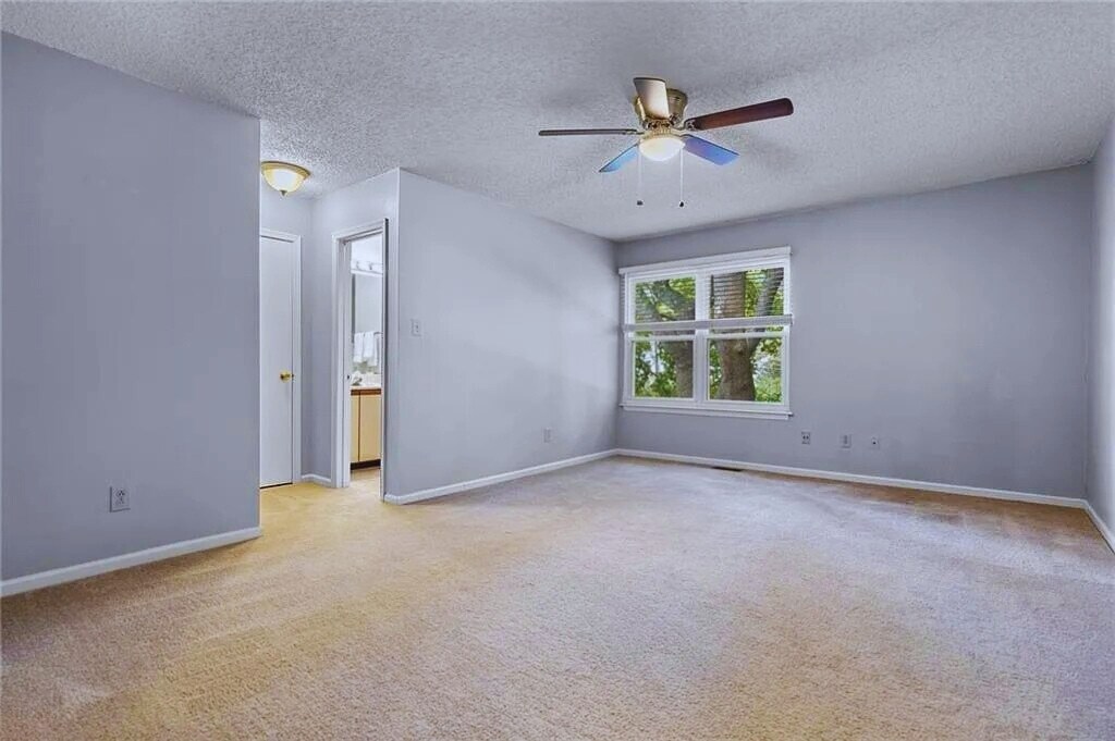 Building Photo - 2303 Merl Cir