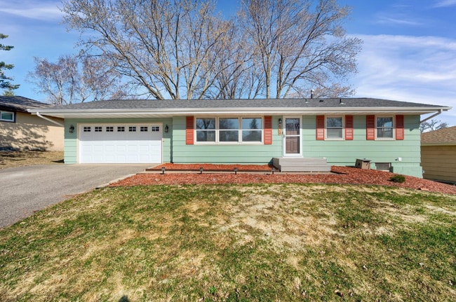 Building Photo - 524 Benz Rd