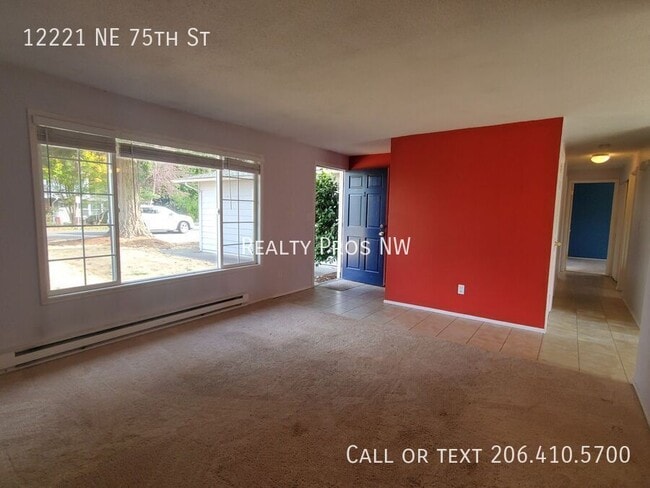 Building Photo - 12221 NE 75th St