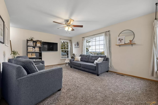 Building Photo - 4670 Teak Dr