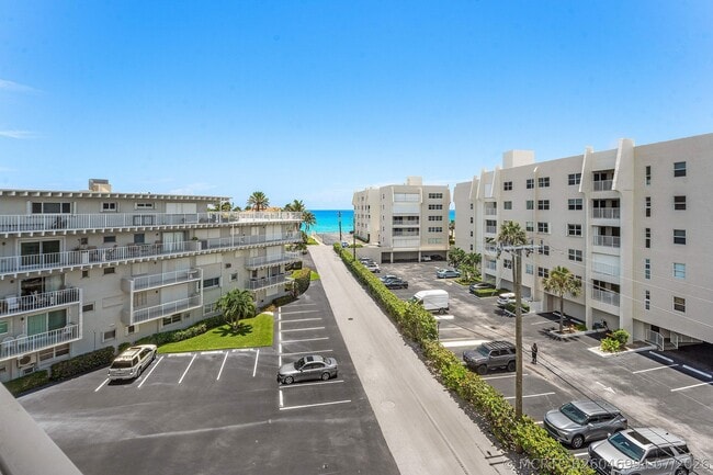 Building Photo - 3500 S Ocean Blvd