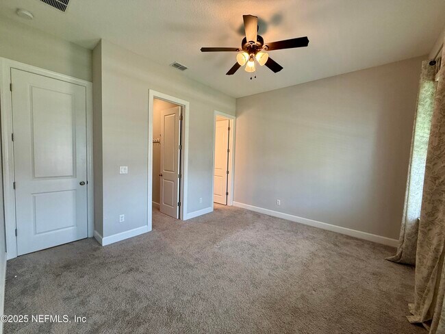 Building Photo - 505 Windwalker Dr