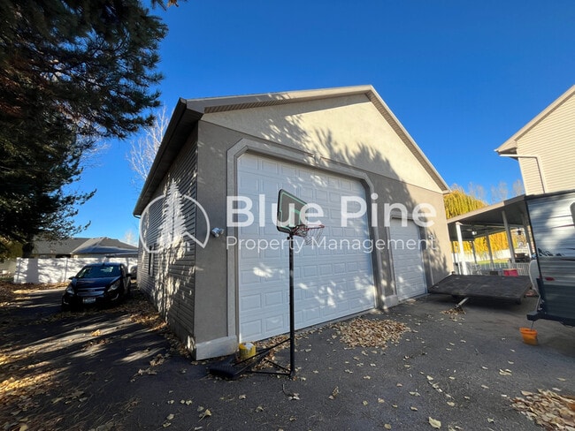 Building Photo - 5107 Lindee Ln