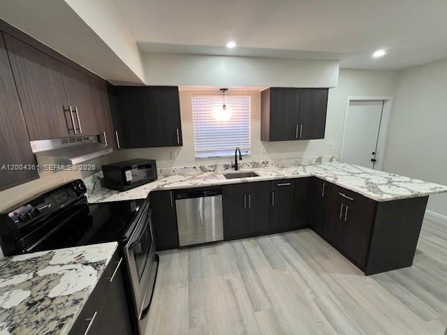 Building Photo - 2502 SW 58th Ave