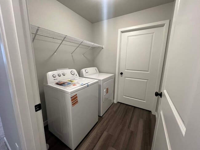 Building Photo - 1311 Marlys Dr W