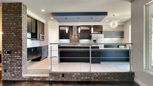 Building Photo - 2433 NW 173rd St