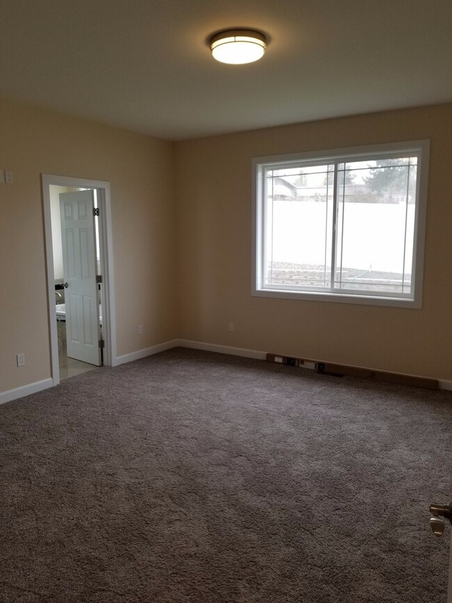 Building Photo - Occupied, do not disturb tenants. West Valley 3 bedroom 2.5 bath plus an office,  custom built re...