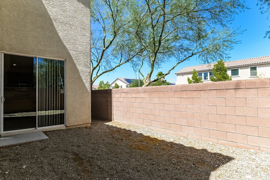 Building Photo - 11548 Kindsland St