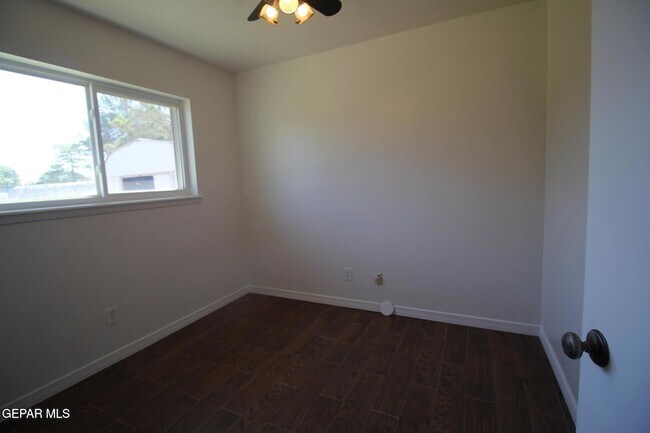 Building Photo - 19014 Armington Dr