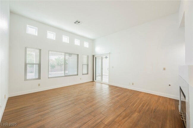 Building Photo - 7829 Ben Hogan Dr