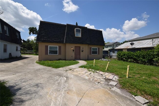 Primary Photo - 1214 E Muriel St
