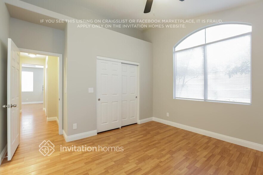 Building Photo - 1016 Venetian Hills Ln