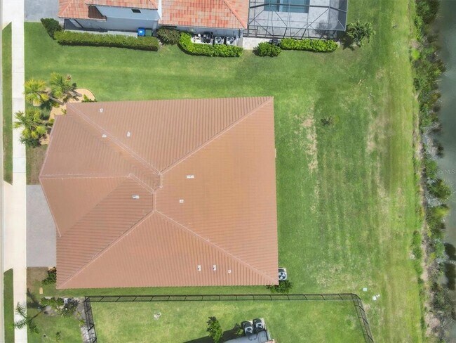 Building Photo - 7228 Great Egret Blvd