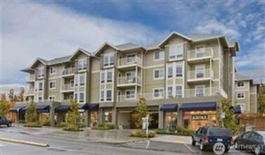 Building Photo - Island Crossings on Bainbridge Island