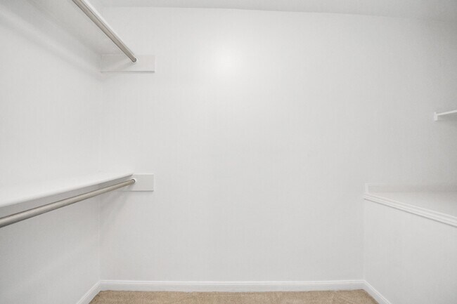 Building Photo - 7545 Brompton St