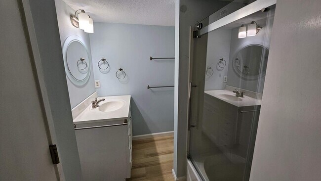 Building Photo - 522 Tumbling Hawk