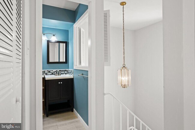 Building Photo - 18616 Pier Point Pl