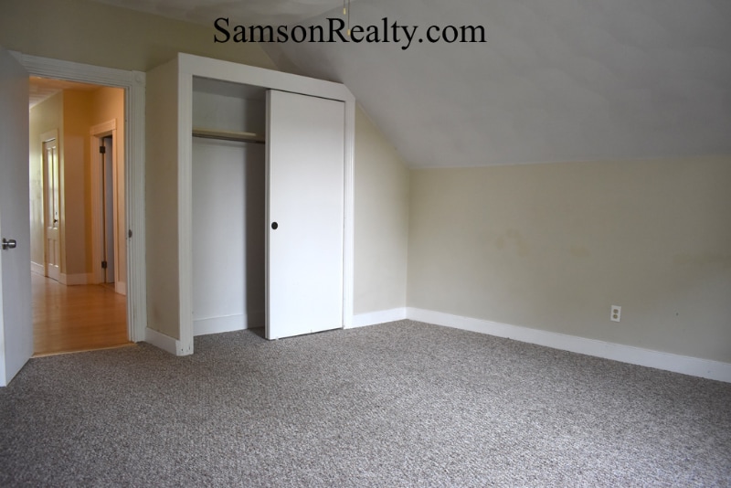 Building Photo - 180 S Clarendon St