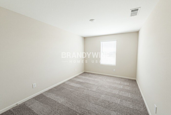 Building Photo - 8256 Muscovy Dr