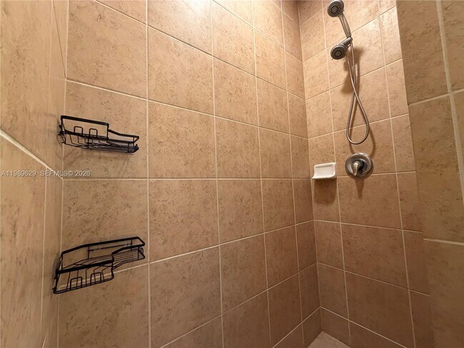 Building Photo - 6330 S Station Square